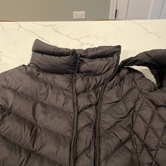 Michael Kors Packable Down Fill Jacket - Picture 9 of 10